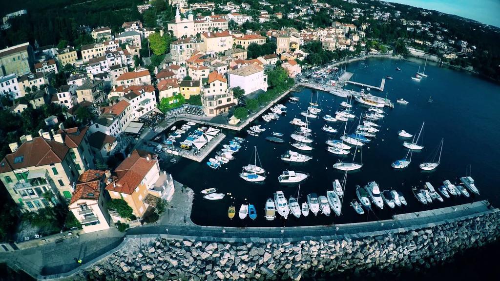 Apartment Krizanec Opatija Bagian luar foto